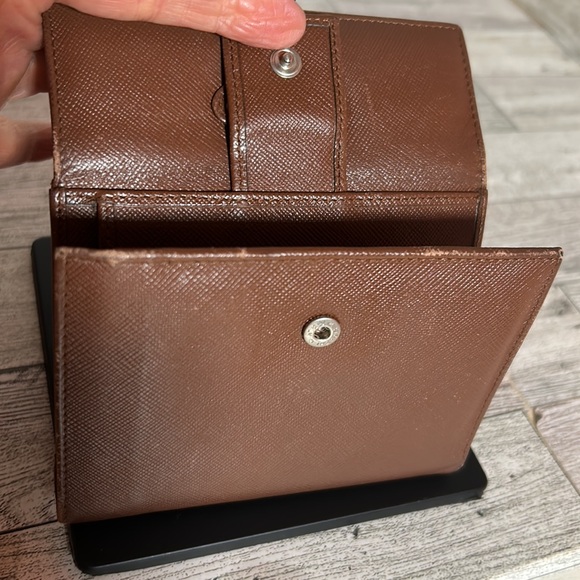 Prada chocolate brown leather wallet EUC - Picture 4 of 9